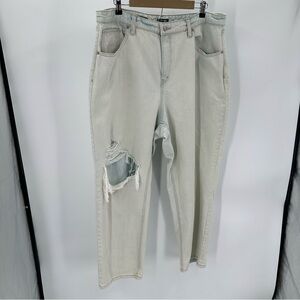 Wild Fable Jeans Jrs Sz 17/30” High-Rise 90s Relaxed Straight Light Wash Ripped